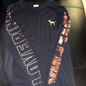 Long sleeve PINK shirt with a sequin design